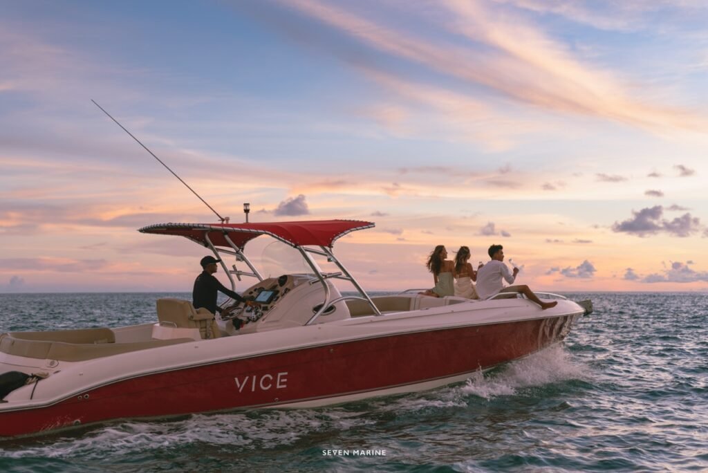 Vice Speed Boat - Image 1