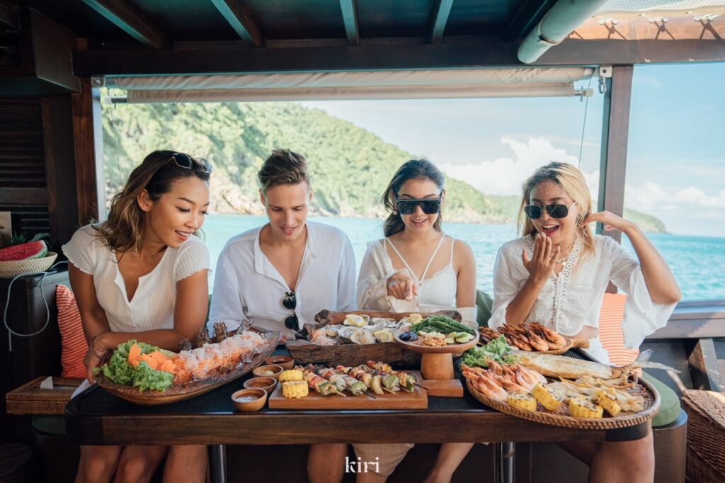 Kiri Long Tail Boat - Image 12