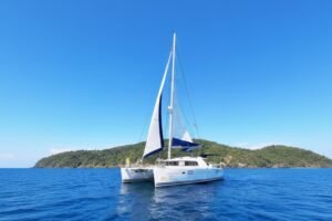 Catamaran #103 — photo 1