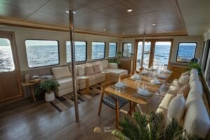 Yacht #111 — photo 10