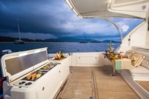 Yacht #129 — photo 10