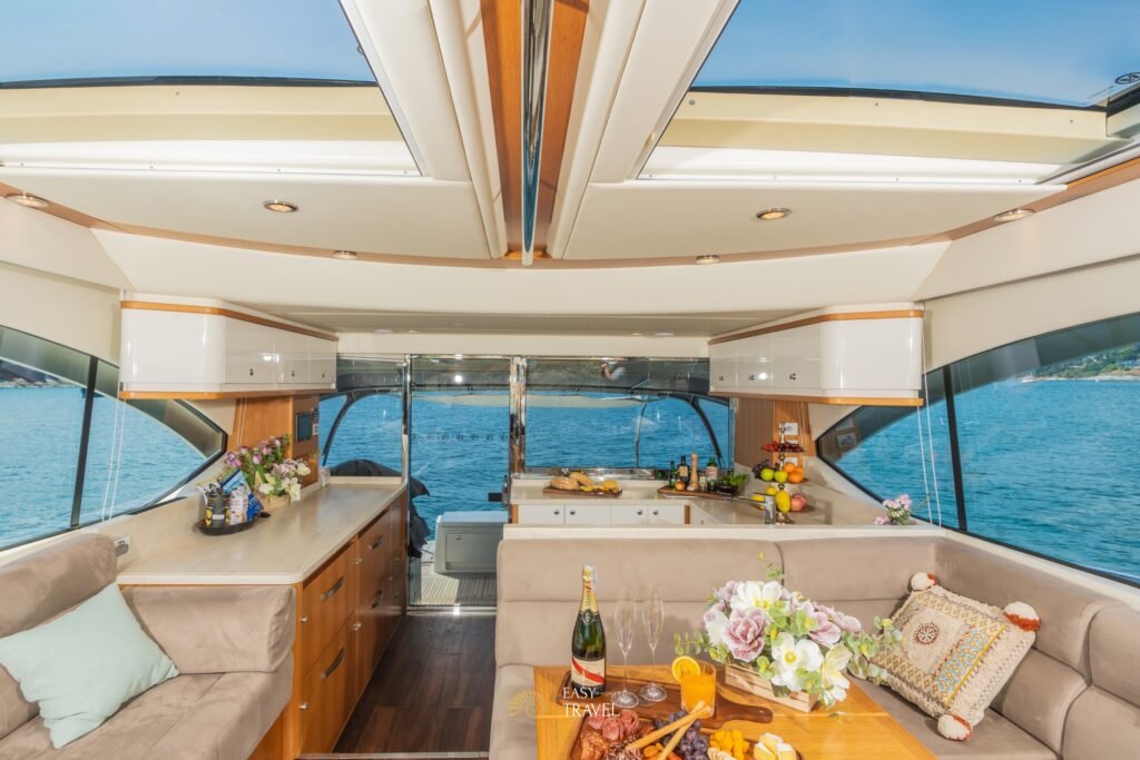 Yacht #129 - Image 12