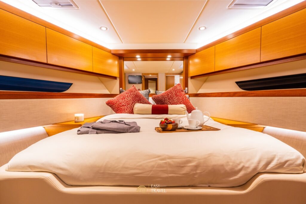 Yacht #129 - Image 18