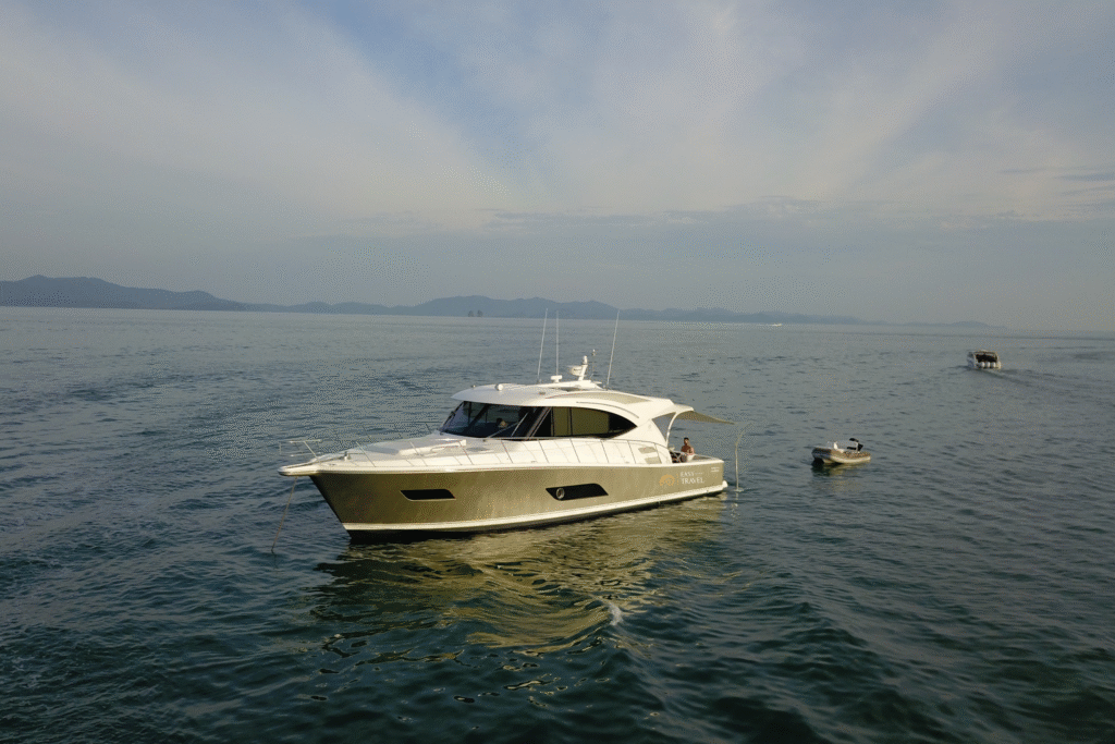 Yacht #129 - Image 3