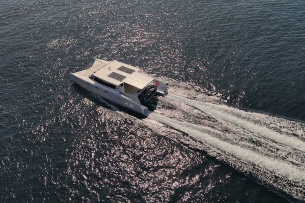 Yacht #104 - Image 12