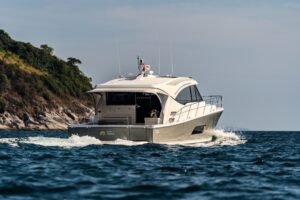 Yacht #129 — photo 5
