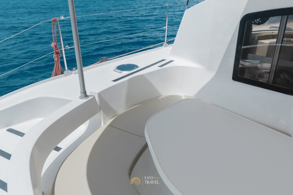 Catamaran #106 - Image 7
