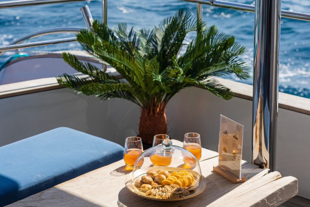 Yacht #111 - Image 8