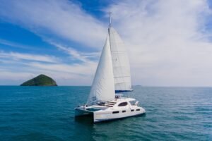 Catamaran #115 — photo 1