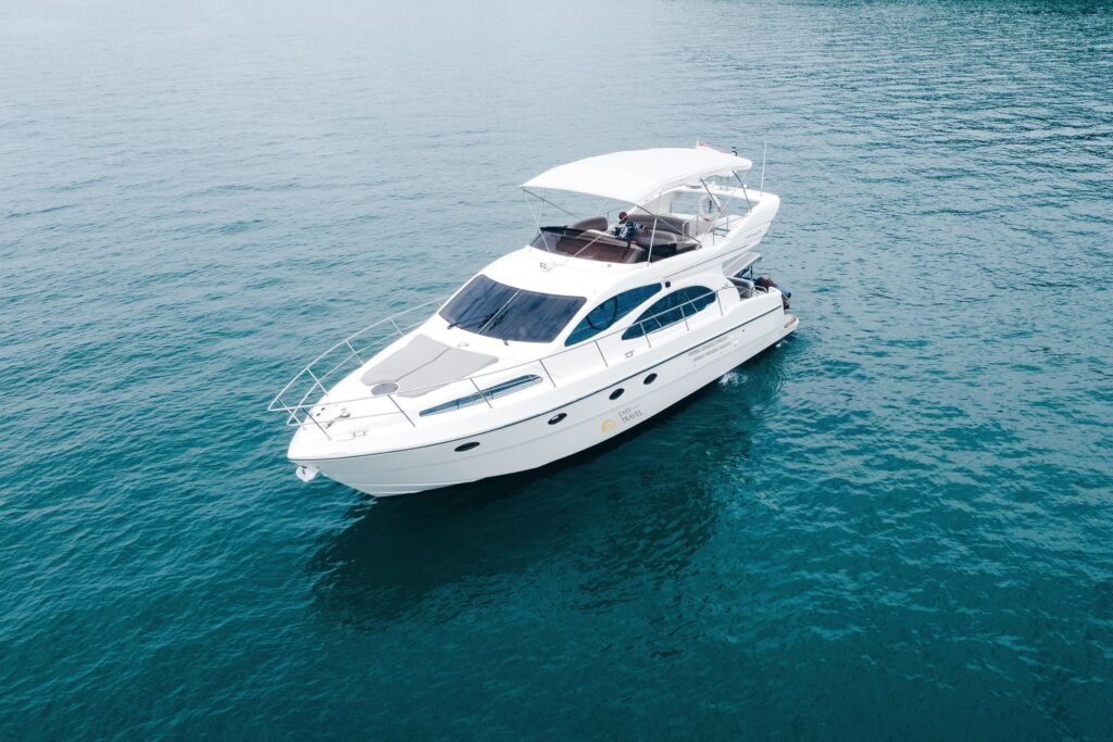 Yacht #122 - Image 1