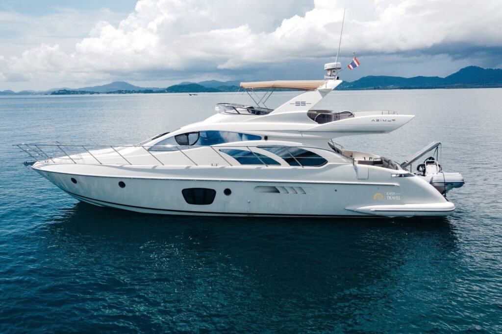 Yacht #124 - Image 1