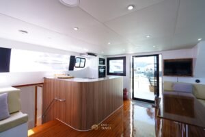 Catamaran #131 — photo 19
