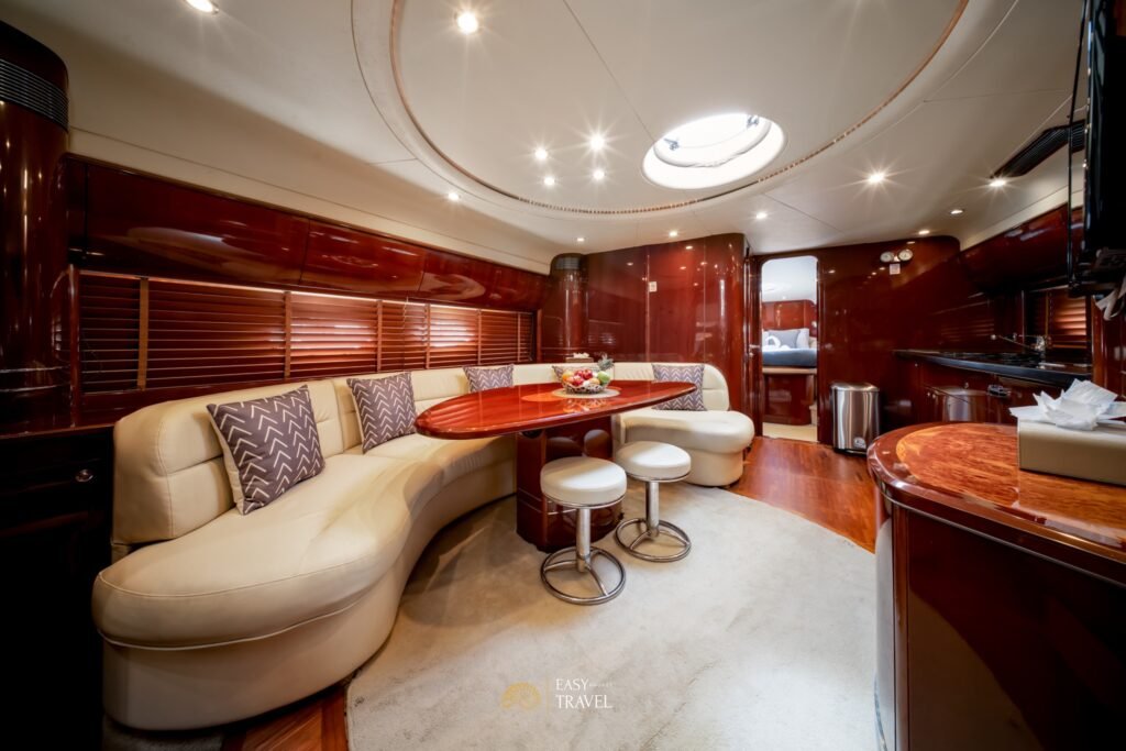 Yacht #130 - Image 10