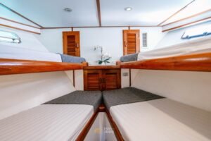 Yacht #128 — photo 9
