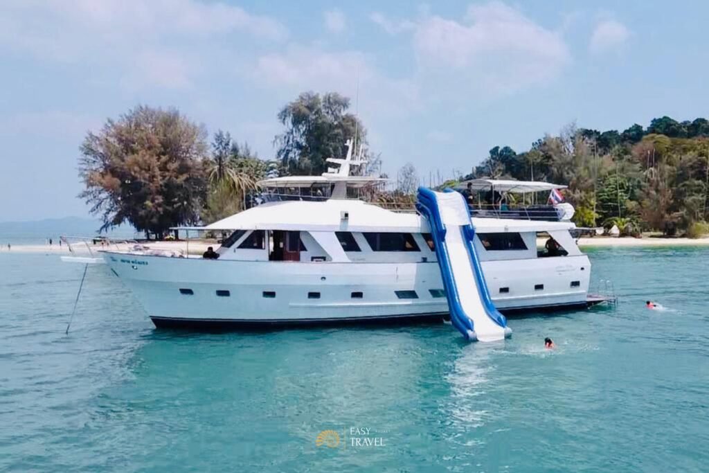 Yacht #128 - Image 4