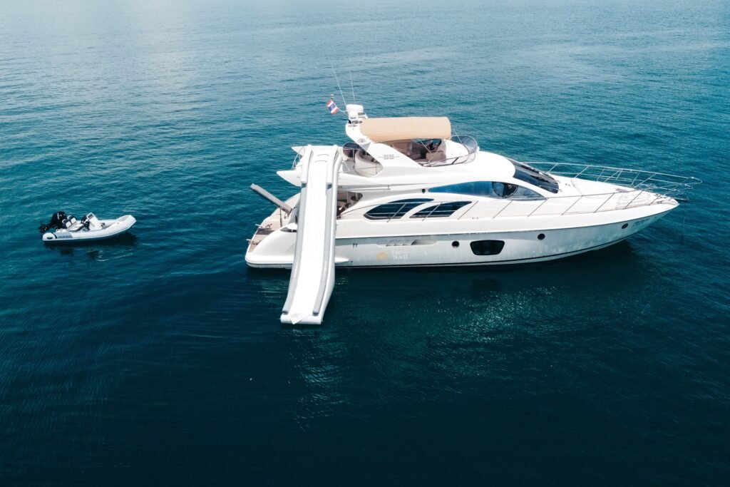 Yacht #124 - Image 15