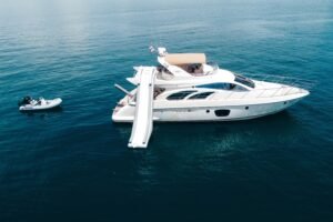Yacht #124 — photo 15