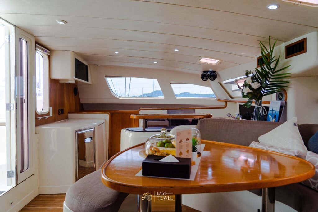 Catamaran #116 - Image 4