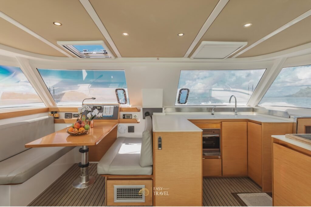 Catamaran #120 - Image 4