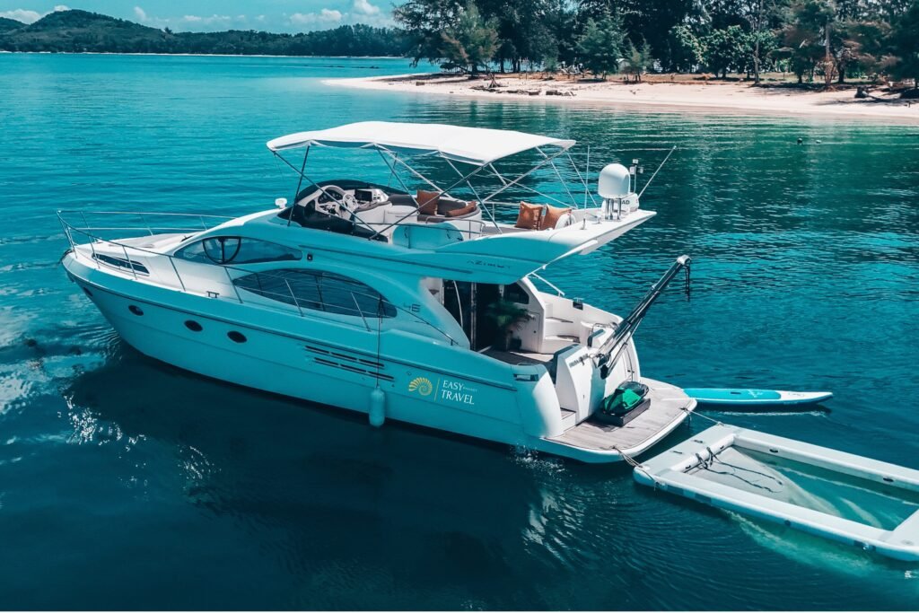 Yacht #122 - Image 4