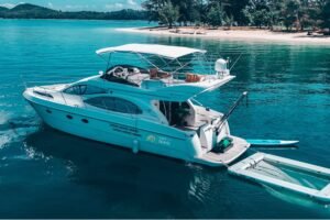 Yacht #122 — photo 4