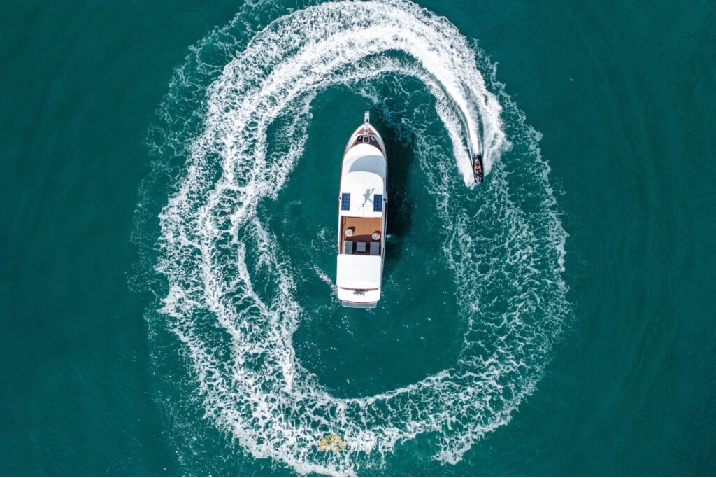 Yacht #128 - Image 23