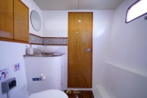 Catamaran #131 — photo 22