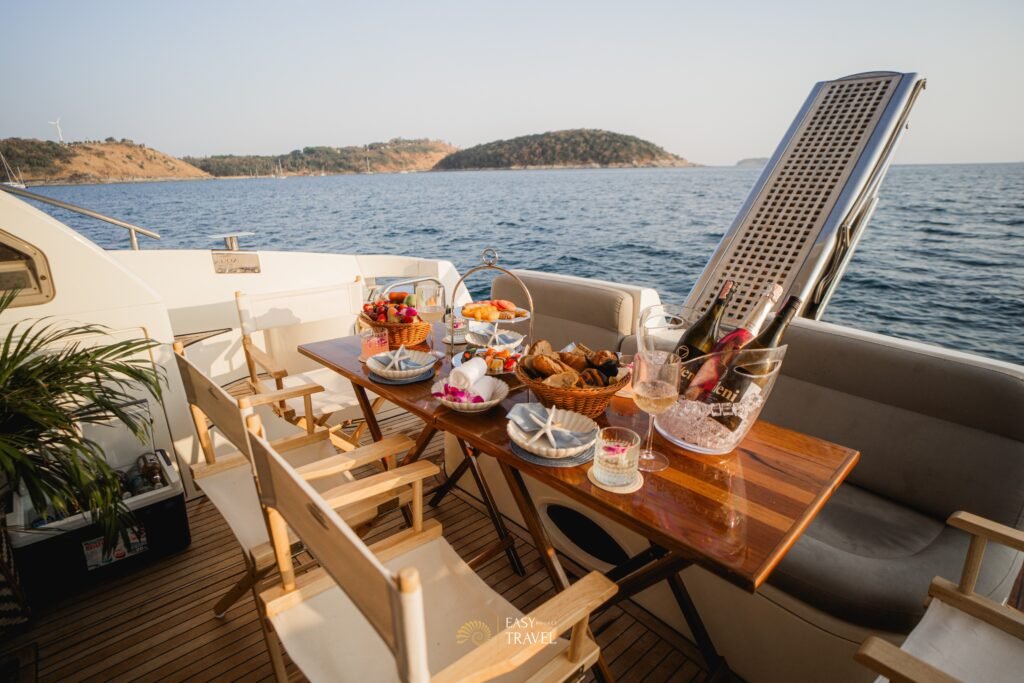 Yacht #122 - Image 8