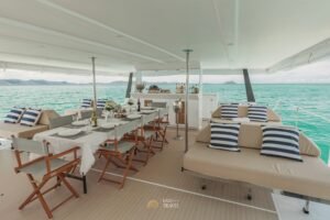 Catamaran #125 — photo 15