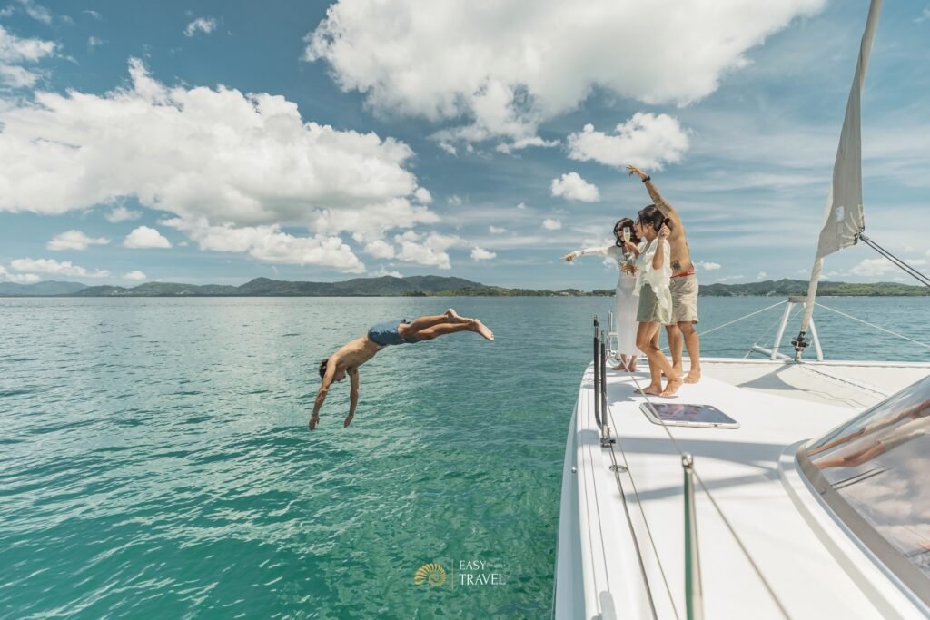 Catamaran #120 - Image 9